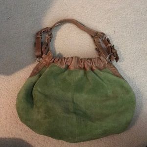 Super cute purse!